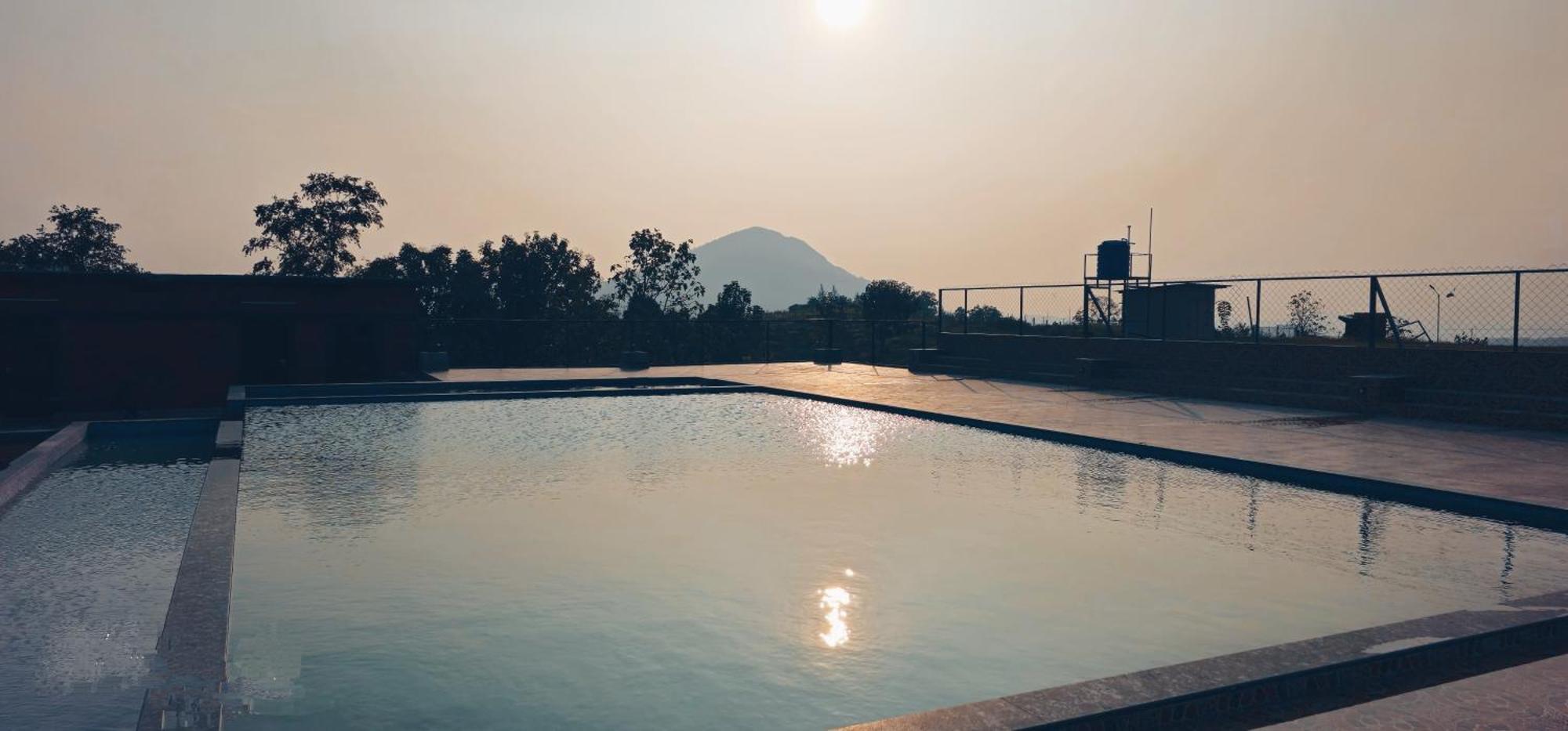 Misty Valley Resort Varagampadi Exterior photo