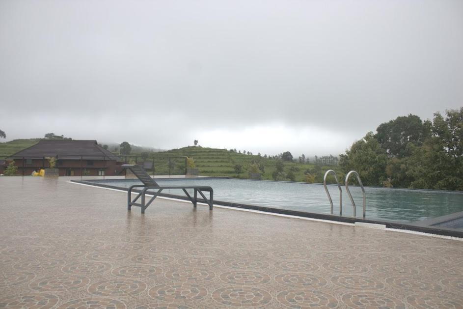 Misty Valley Resort Varagampadi Exterior photo