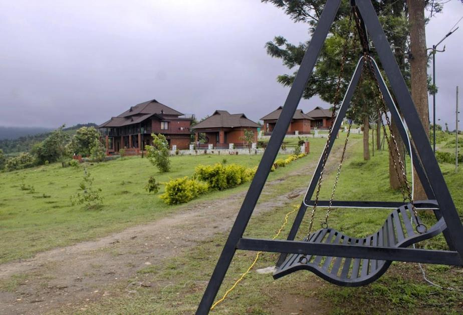 Misty Valley Resort Varagampadi Exterior photo